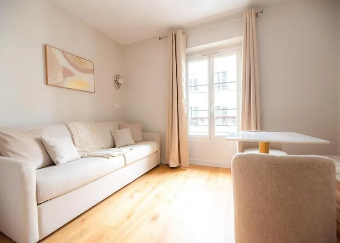 아파트 Charming Parisian Flat By Champs Elysees