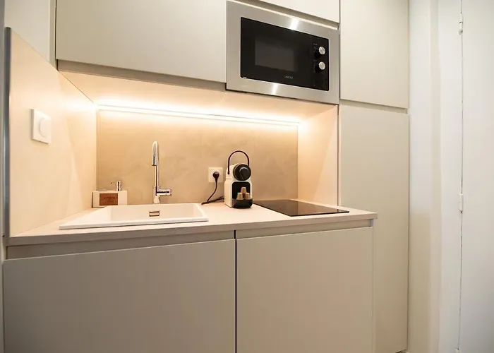 Charming Parisian Flat By Champs Elysees 아파트