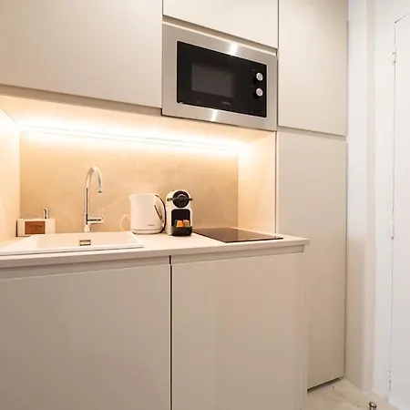 Apartamento Charming Parisian Flat By Champs Elysées *