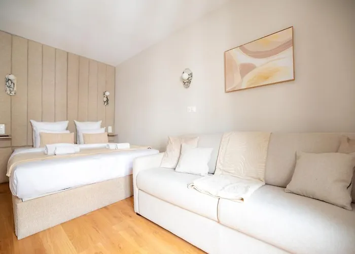 Charming Parisian Flat By Champs Elysées Apartamento *